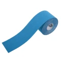 Tasma-do-kinesiotapingu-niebieska.webp